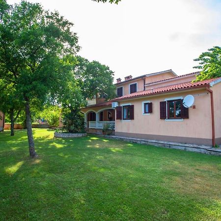 Apartmani Marica Пломин Екстериор снимка