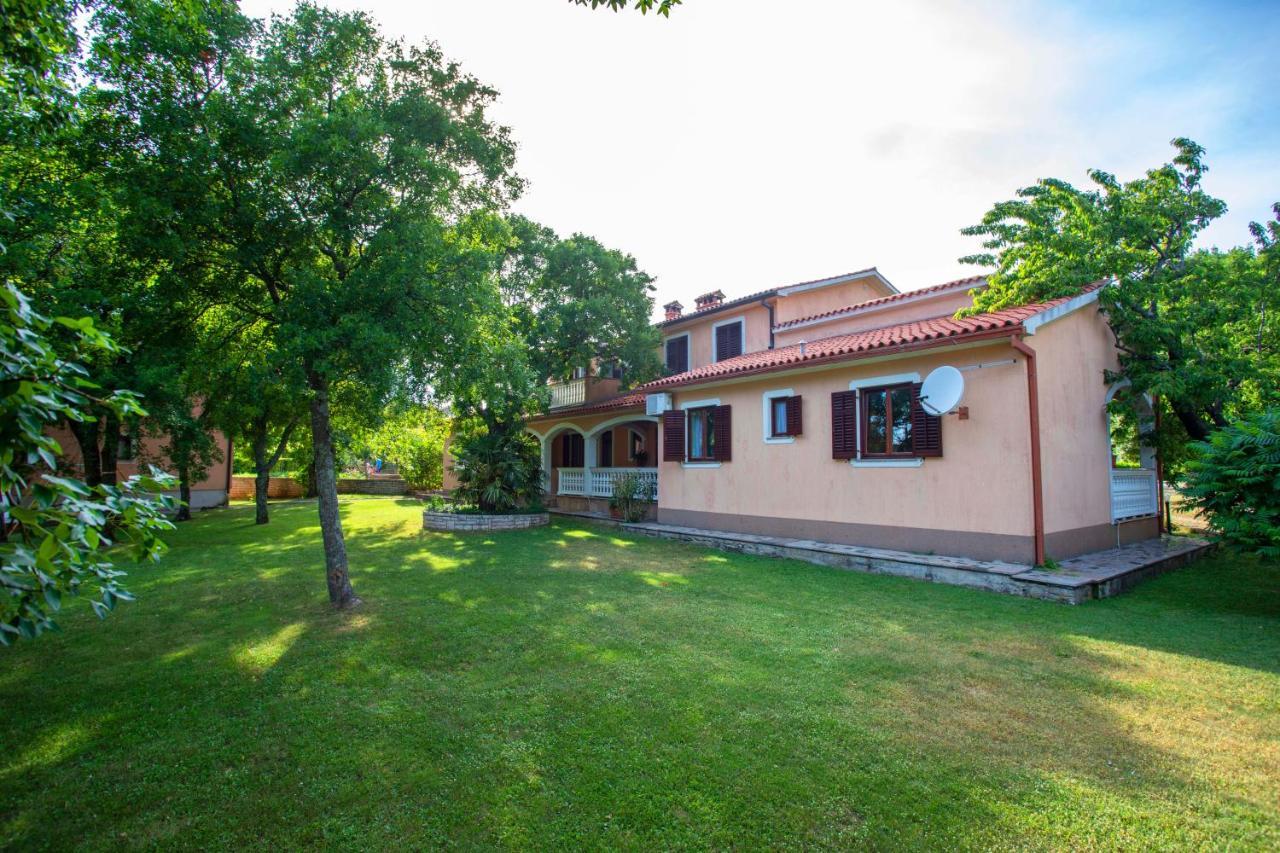 Apartmani Marica Пломин Екстериор снимка