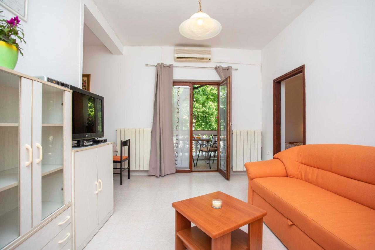 Apartmani Marica Пломин Екстериор снимка