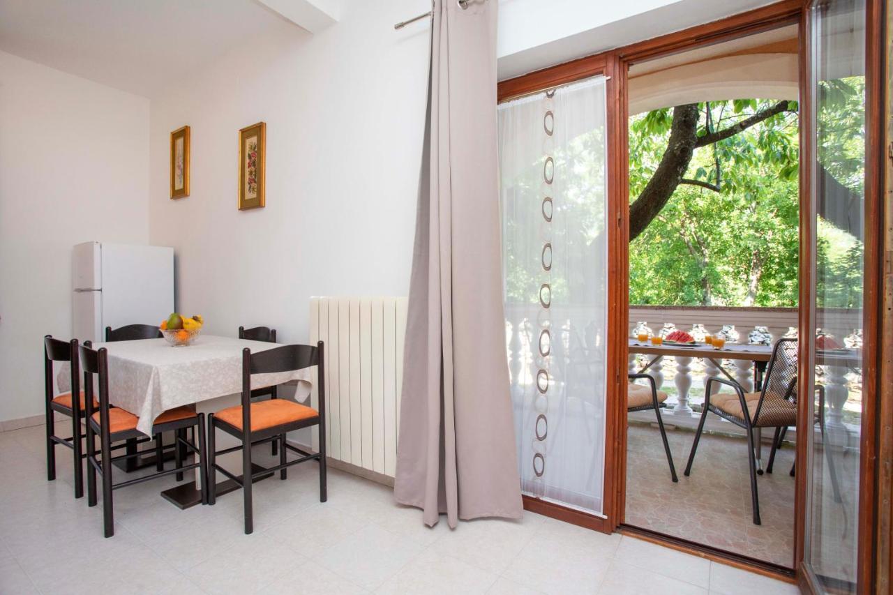 Apartmani Marica Пломин Екстериор снимка